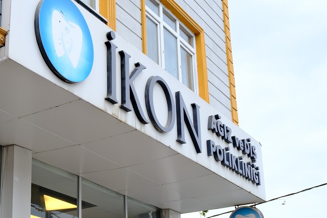 Sokaktan görünüm, İkon Diş Hadımköy